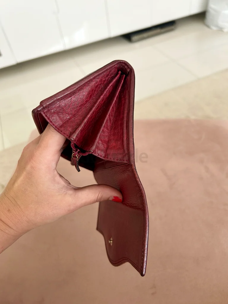 محفظة غوتشي أصلية63239086087042112