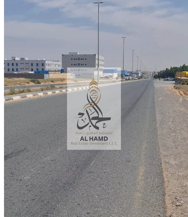 For sale direct the owner Foreign plot Corner in Umm Al-Thoob new sanya industrial land305036 sqft63185196823298111