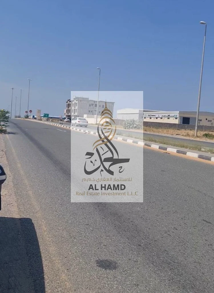 For sale direct the owner Foreign plot Corner in Umm Al-Thoob new sanya industrial land305036 sqft63185196823298113