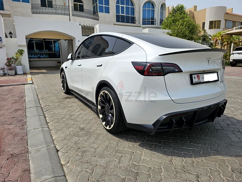 2023 Tesla Y63398505511299114