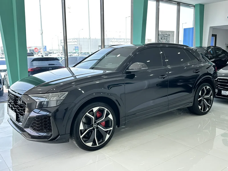 2021 RS Q8 full option under warranty63225309274241112