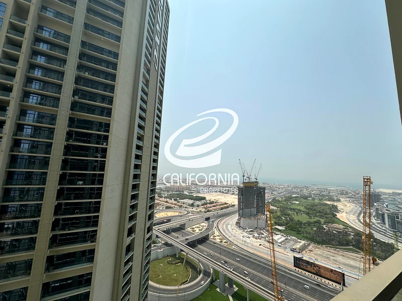 مجهز بالكامل | طابق عالي | شاغر63794402450690114