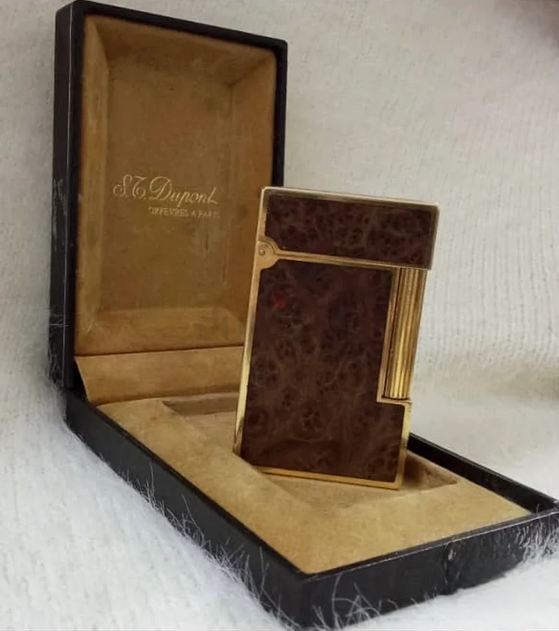 S.T. Dupont – Brown Lacquer Lighter with Gold Trim, with Original Box63225741387137112