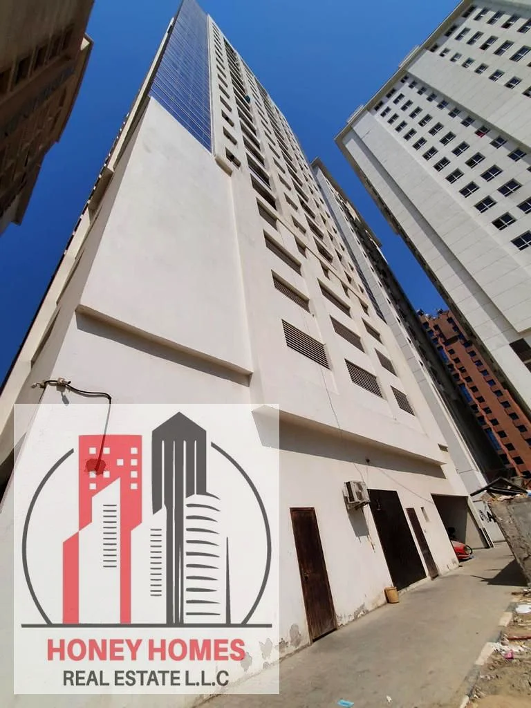 برج للبيع G + موقف سيارات 4 + 15 طابقًا63195082410243112