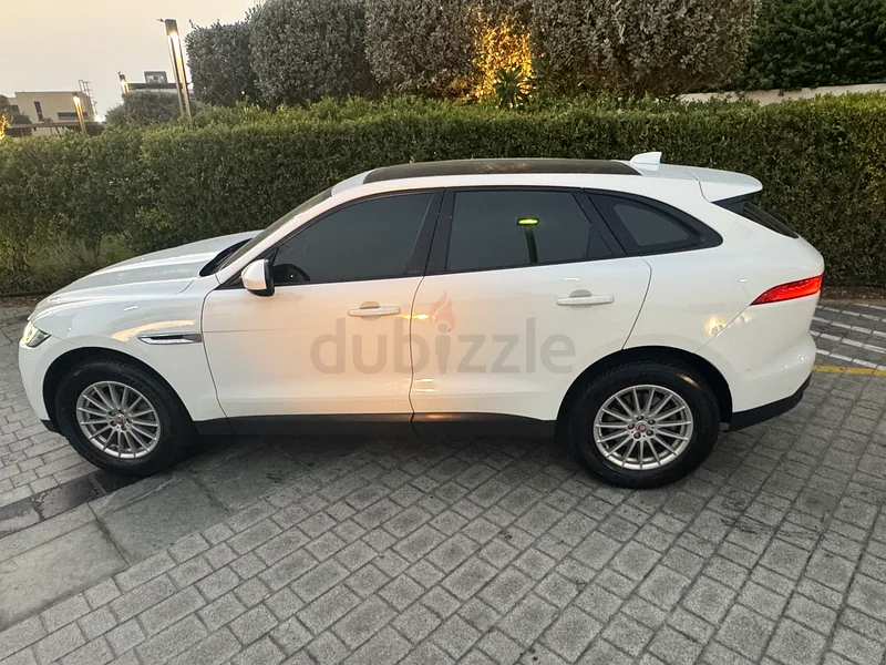 Jaguar F Pace in great condition first owner63221824793089113