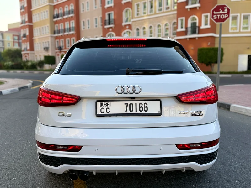 AUDI Q3 35 TFSI S LINE/ GCC / 2018 / AGENCY MAINTAINED/ 2 KEYS / FULL OPTION / V4 - 2.0 turbo63224793033091114