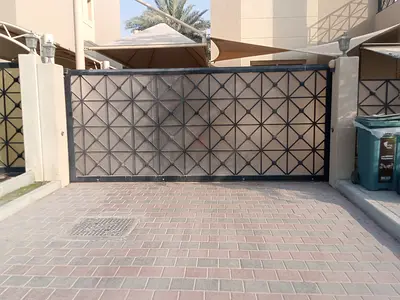 Stylish and Modern Acrylic plastic sheet for Main Door or fence