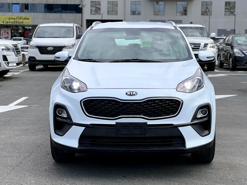 LOW MILLAGE WITH 1 YEAR WARRANTY , GCC SPEC ACCIDENT FREE ,100% BANK LOAN , 0% DOWN PAYMENT63177102795650112