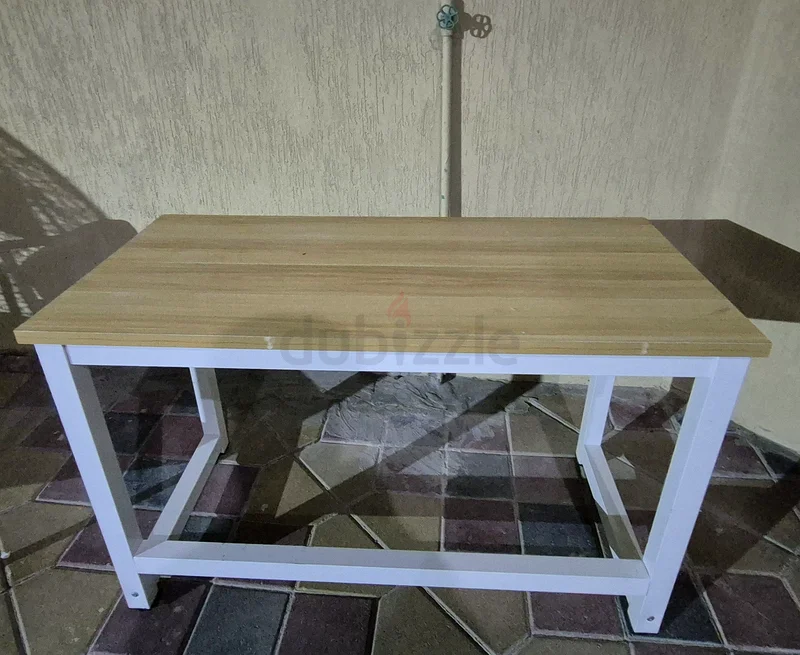 طاولة متعددة الاستخدامات63216346856321111
