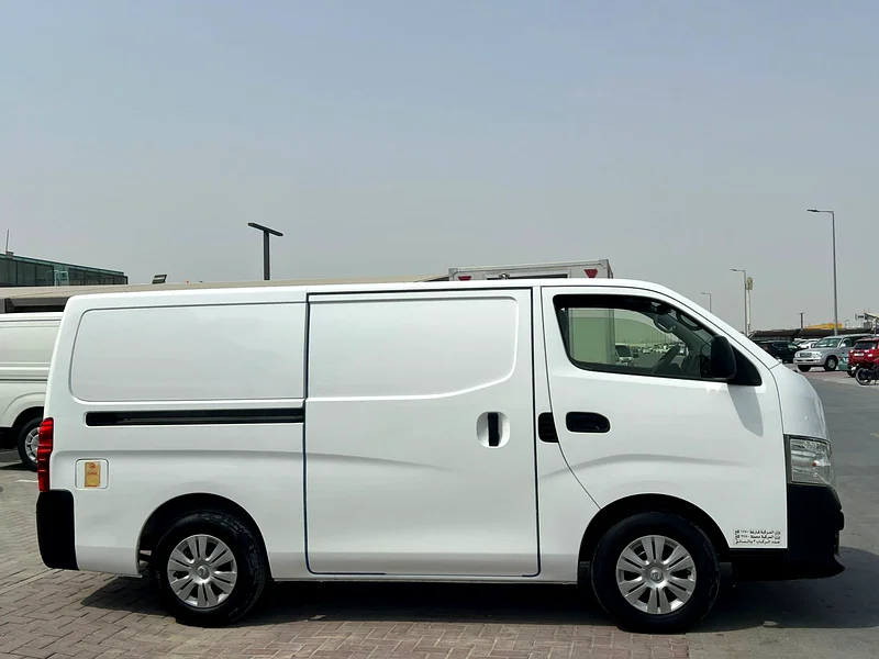 2020 Nissan Urvan Cargo Automatic63227252818690113