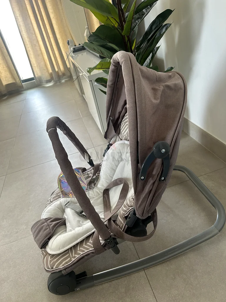 Gently used Baby bouncer for 80 Aed63205890738305112