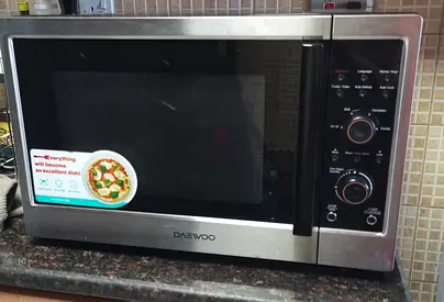 42l Daewoo Microwave Oven