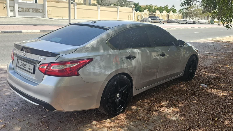 Ready to drive, good condition. Nissan Altima 201763399968874883112