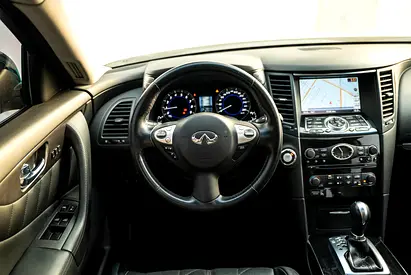 2019 Infiniti QX70 照片 16