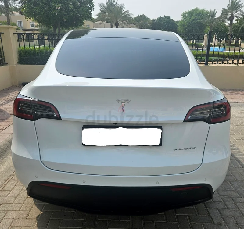 Tesla Model Y Long Range Enhanced Auto Drive63134989635202111
