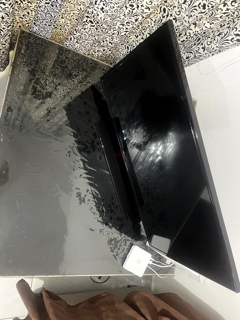 samsung tv for sale (urgent)63167575352193112
