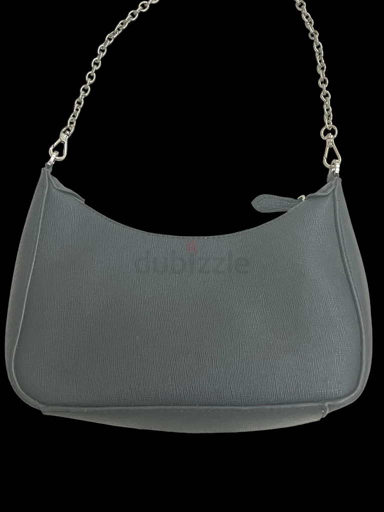 حقيبة يد صغيرة مستعملة للنساء من Prada إعادة الإصدار63238104590595113