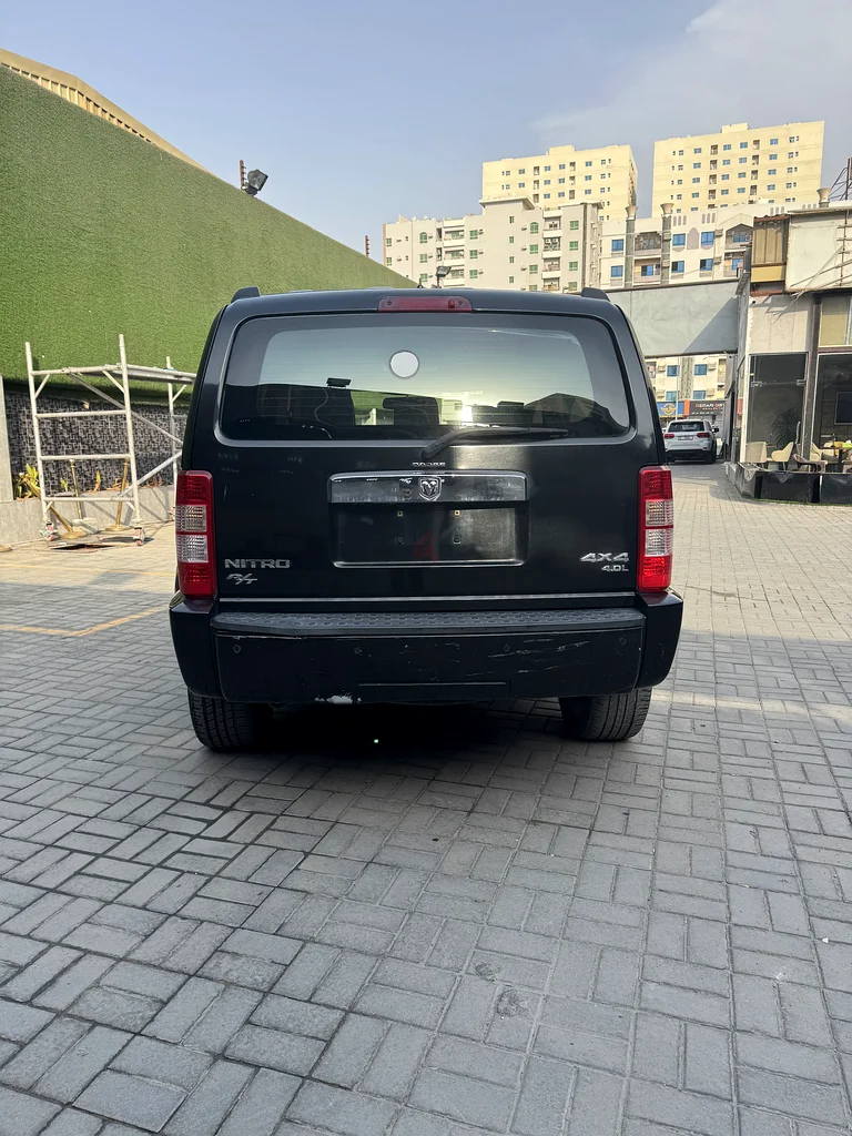 Dodge Nitro63153225018755113