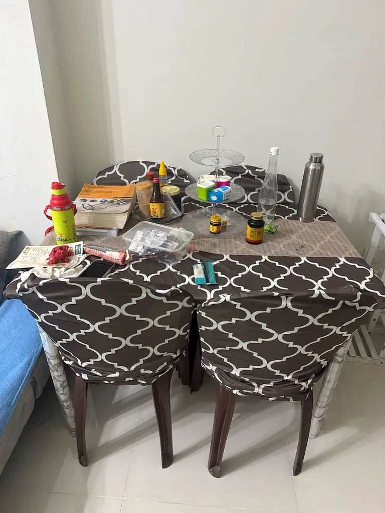 Dinning table63216829468033111
