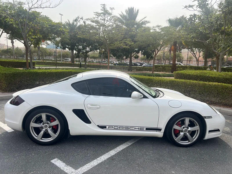 Porsche Cayman S | 3.4L | Very Well Maintained | 2024 Steering Wheel  |  Custom Exhaust63157443710723112