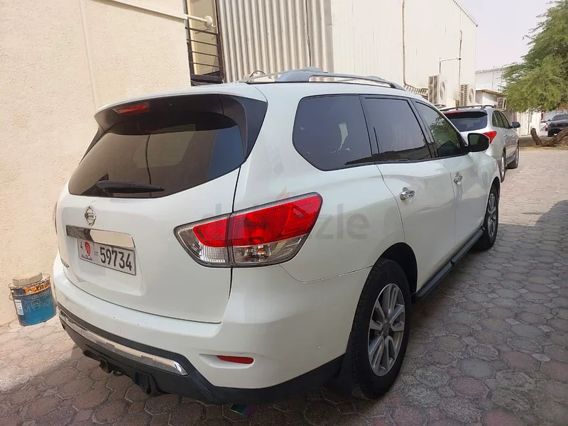 DUBAI LOCATION -SUV 7 SEAT GOOD CONDITION PATHFINDER FOR SALE63148166105347113