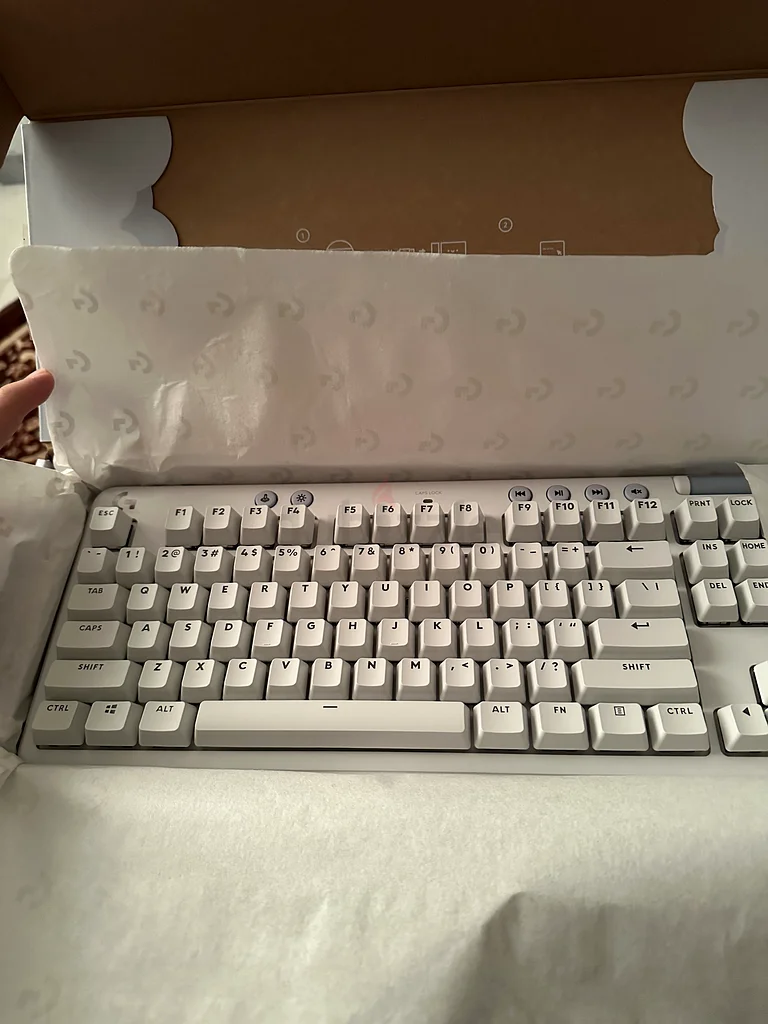 لوحيقة جيمنج لوجيتك G71363254495946243112