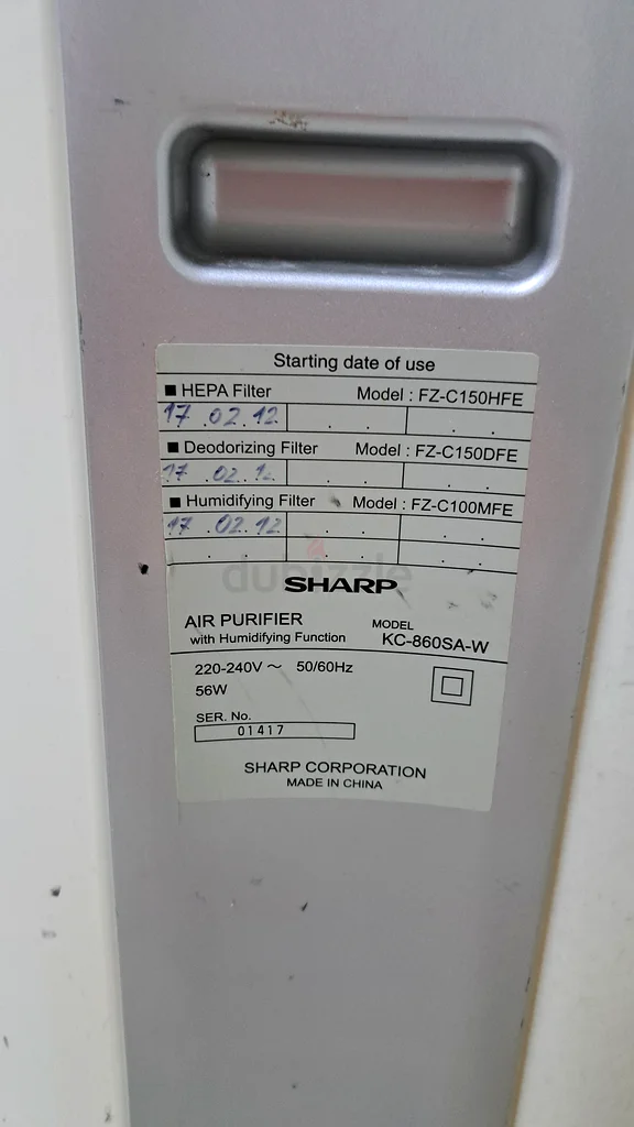 Essential Mini Dehumidifier - Compact  Efficient!63248757564161113