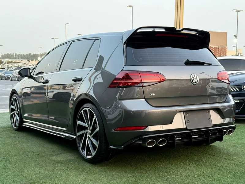 Golf R 2019 Turbo 4Motion Full Option – Sporty Performance in Excellent Condition63150944266114112