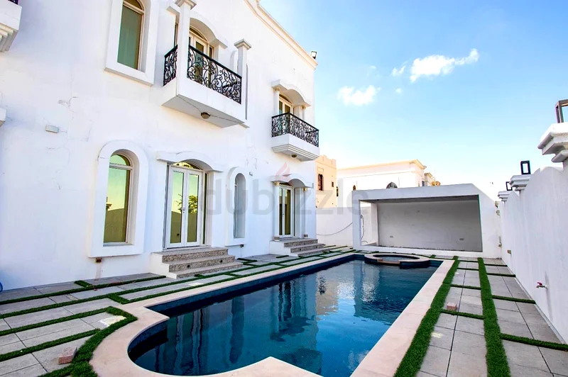فيلا فاخرة (مباشرة من المالك)63130075082882111