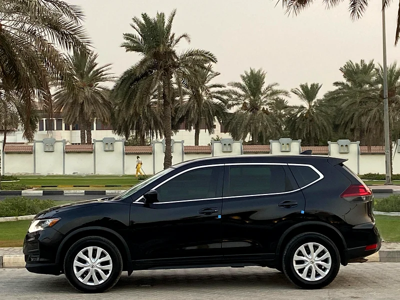 Nissan Rouge 2018 - Excellent condition - Four-wheel drive - Like new car - Inspection report attached63231639337731114