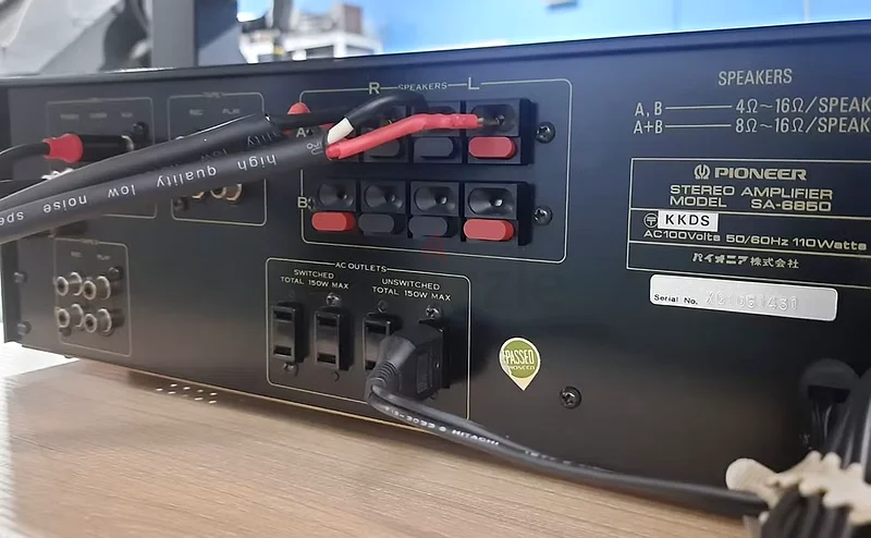 مضخم ستيريو كلاسيكي من بيونير لعام 1976 للبيع63264096747906111