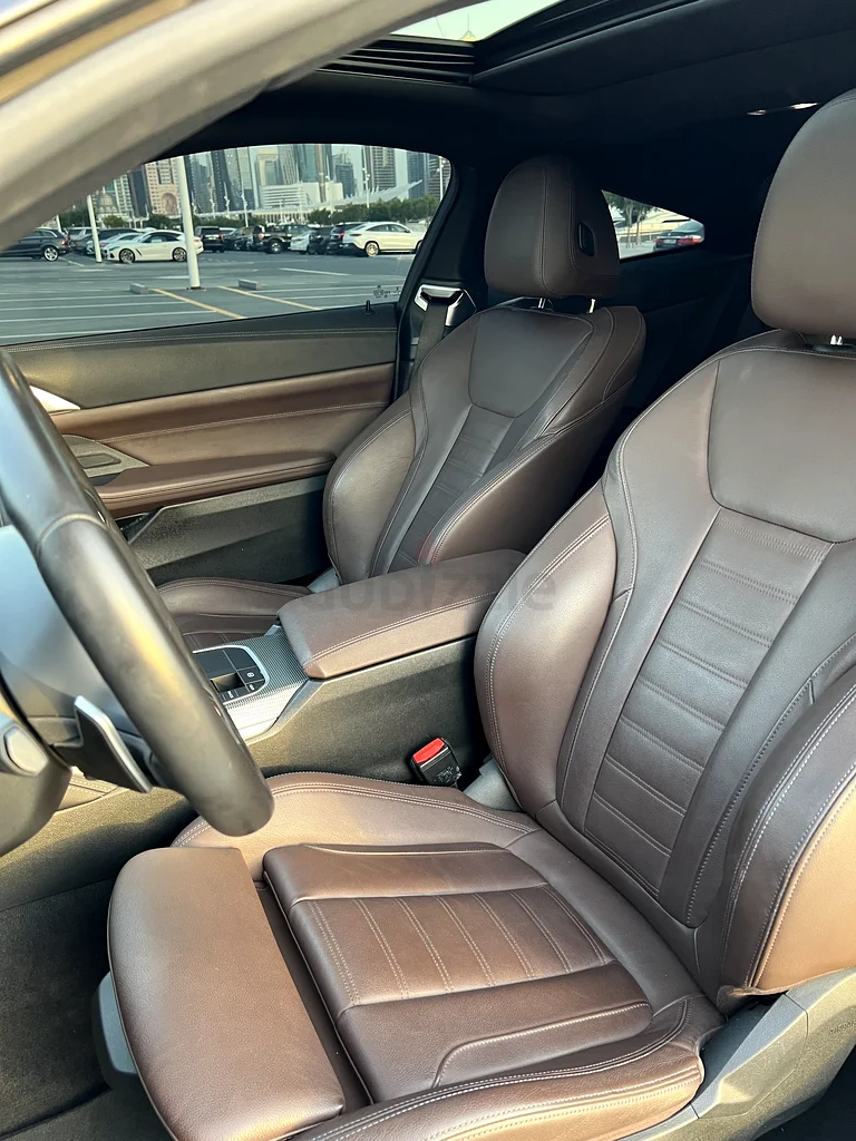 BMW 4 Series coupe M package low milage GCC63142583577859112