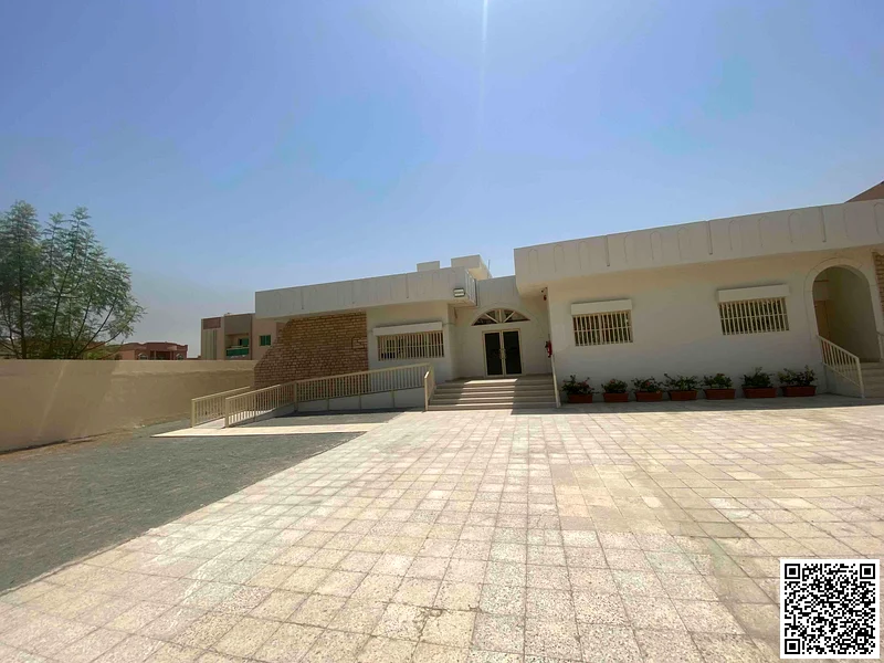 Commercial villa for sale in Al Rawda 363194579179138114
