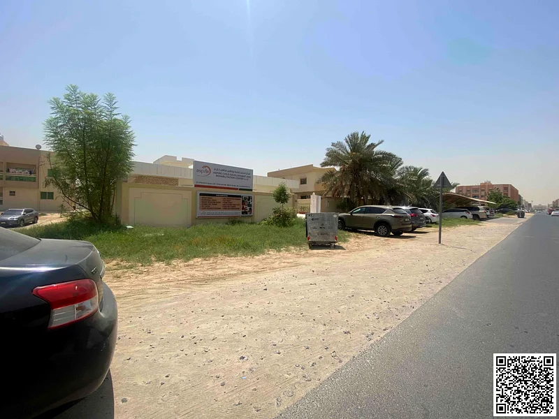 Commercial villa for sale in Al Rawda 363194579179138111