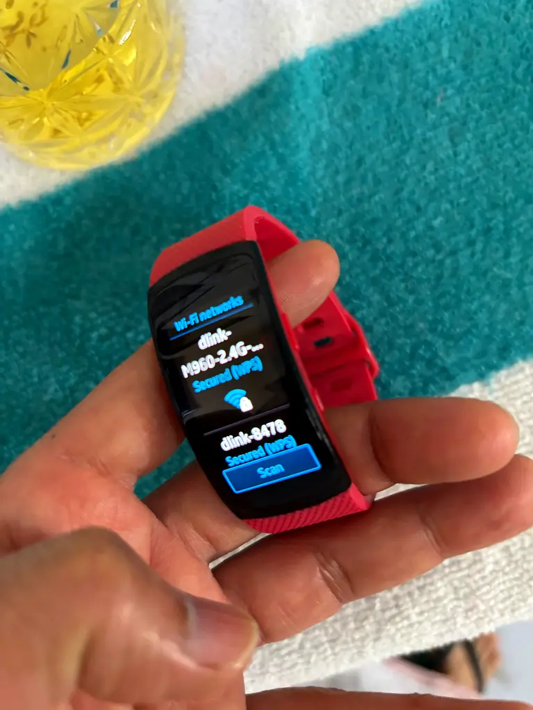 Get Fit with this Stylish Fitness Tracker! Gear fit 2 pro