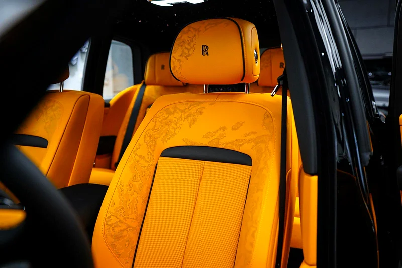 Rolls Royce Black Badge Cullinan 202563154619798017111