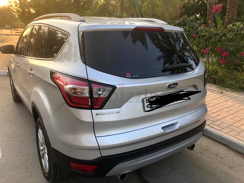 فورد إسكيب GCC من شركة آل طيار موتورز، المالك الأول، سجل الخدمة الكامل من آل طيار63167556451713114