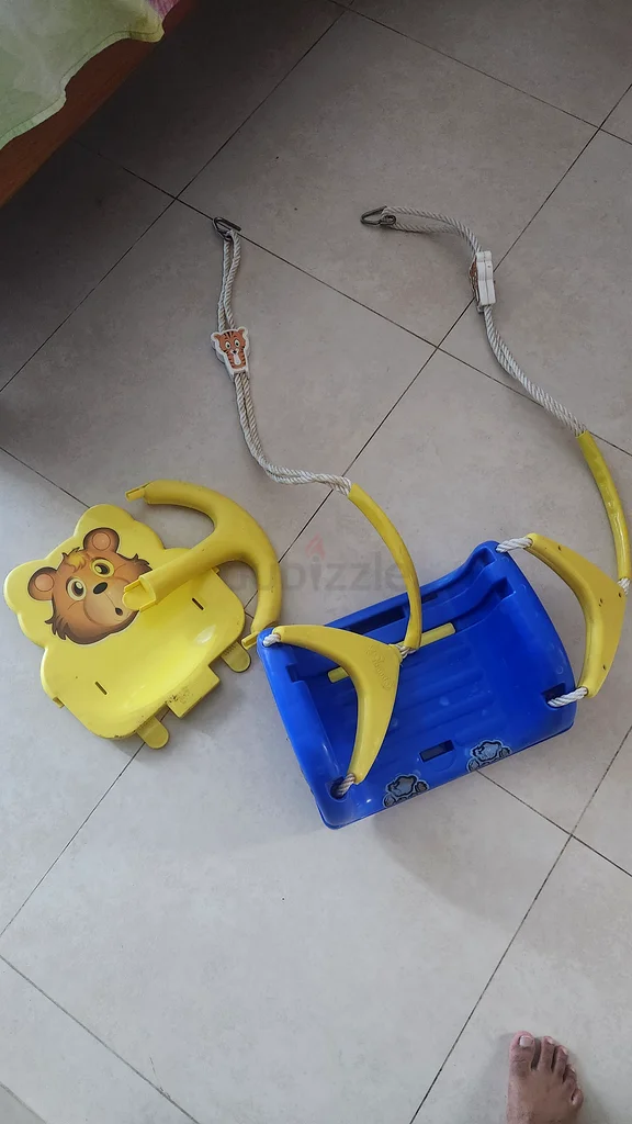 Brighten Up Playtime with This Fun Baby Swing!63204859049858113