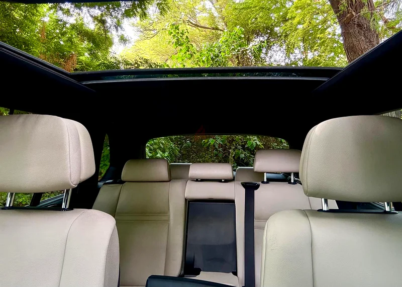 LUXURY 7 SEATERS, V8 BMW X5 Edition, FULL OPTION, ADVANCED TECHNOLOGY, GCCs, USED BY A EUROPEAN LADY63160159004163113