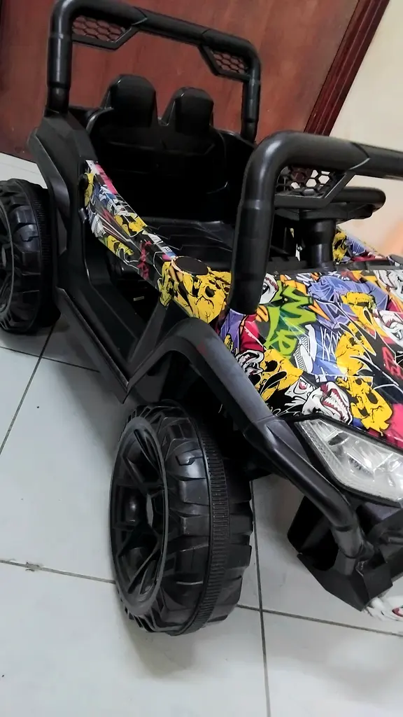 Kids electric recharge car