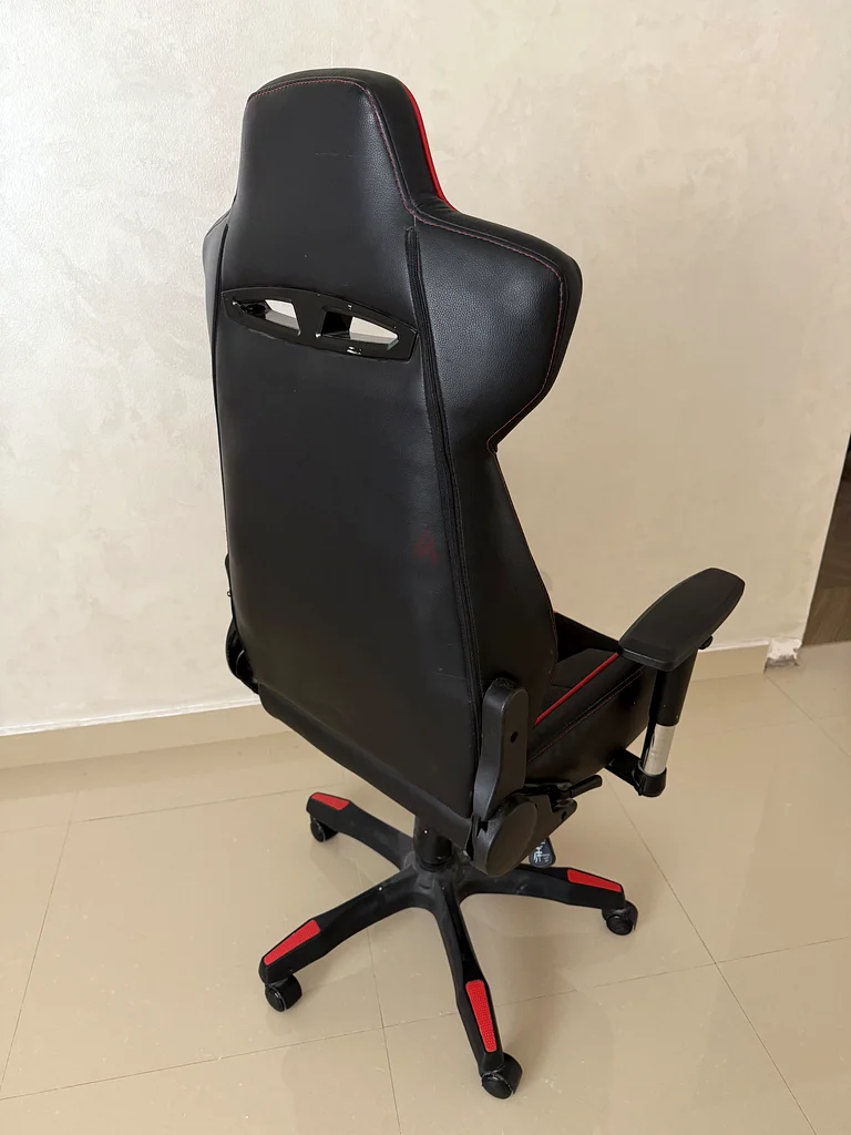 Stylish Gaming Chair for Ultimate Comfort - كرسي ألعاب أنيق لتوفير أقصى درجات الراحة63230181404419111