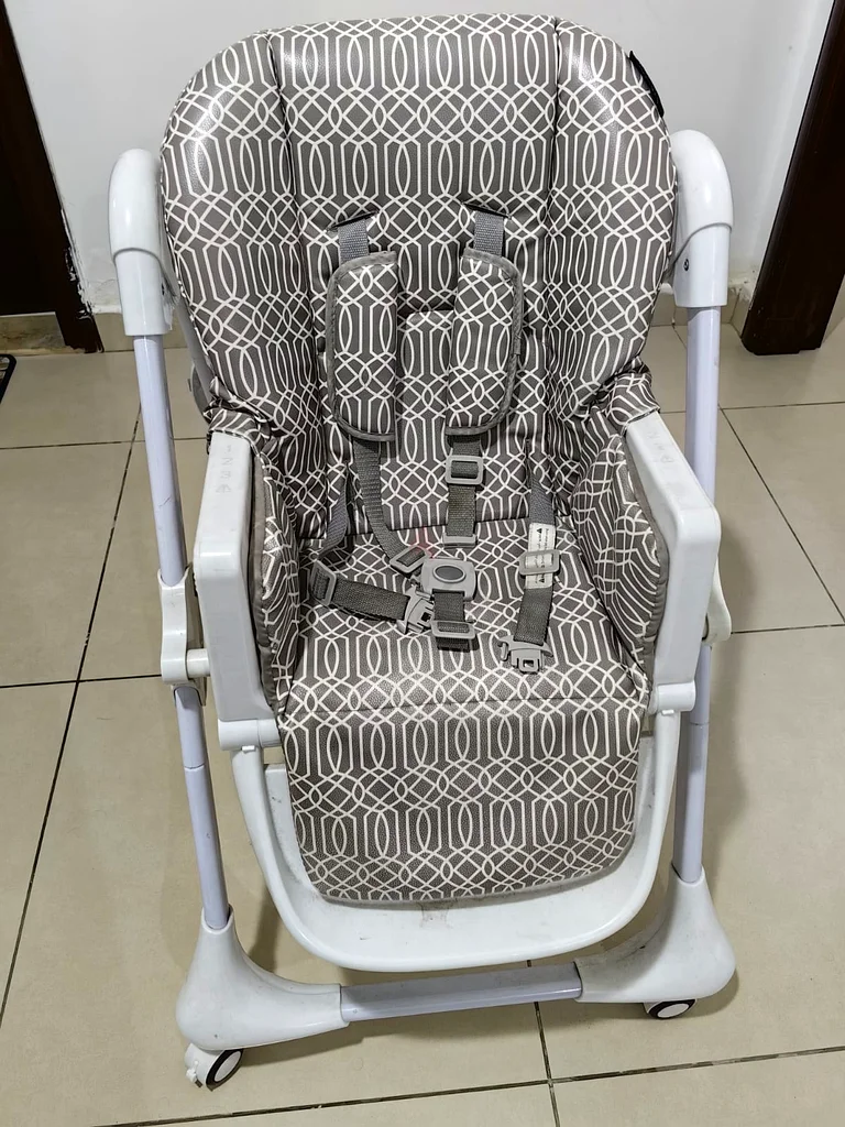 كرسي أطفال أنيق ومريح للبيع!63230186763779112