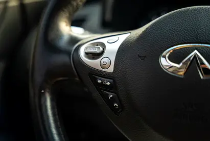2019 Infiniti QX70 照片 9