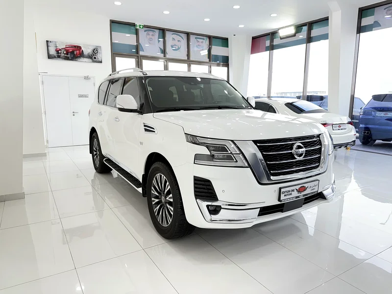 Nissan patrol LE Titanium V8 202163175701642113112