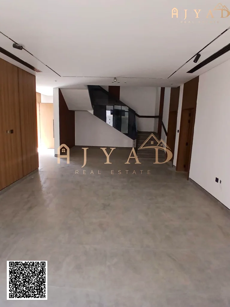 For sale | Distinctive Villa | Brand new | Near Al Zahia Mall and mohd ben zaid road | Freehold for all nationalities | No Service Fees.63912796380546111