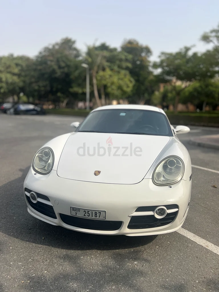 Porsche Cayman S | 3.4L | Very Well Maintained | 2024 Steering Wheel  |  Custom Exhaust63157443710723111