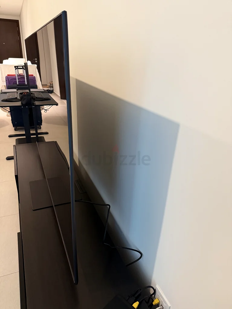 Stunning Samsung 65-inch LED TV - Under Warranty63167575322497112