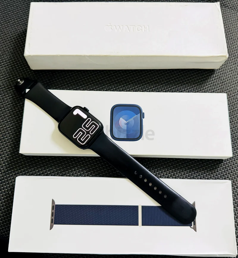 Neat  Clean, Apple⌚️Series 9, 45mm, GPS, Midnight Aluminum Case, BH 98%, Full Box Packing63166176388226112