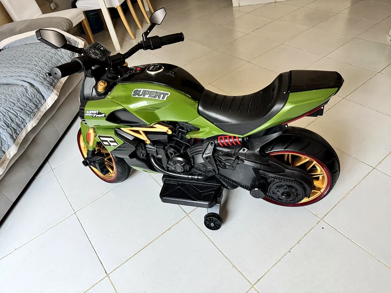 Kids Electric Ride-On Motorcycle - Heavy Duty up to 8 Years old63226781642627112