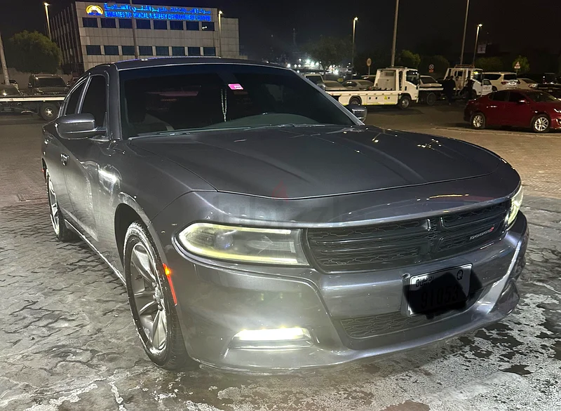 Clean Dodge Charger V6 2017 قمة في النظافة63172653233922112
